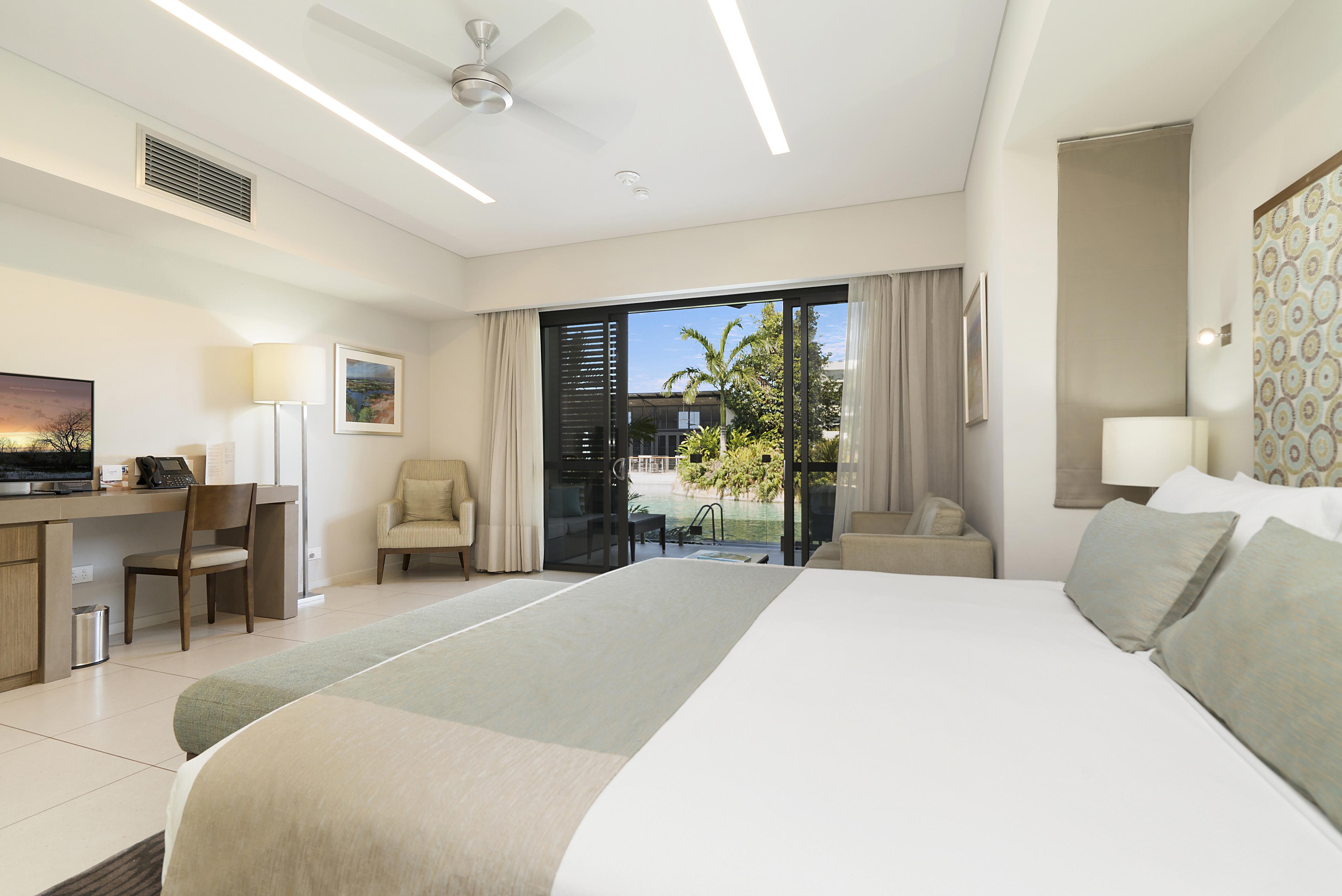 Mindil Beach Casino Resort Darwin Dış mekan fotoğraf A room at the hotel