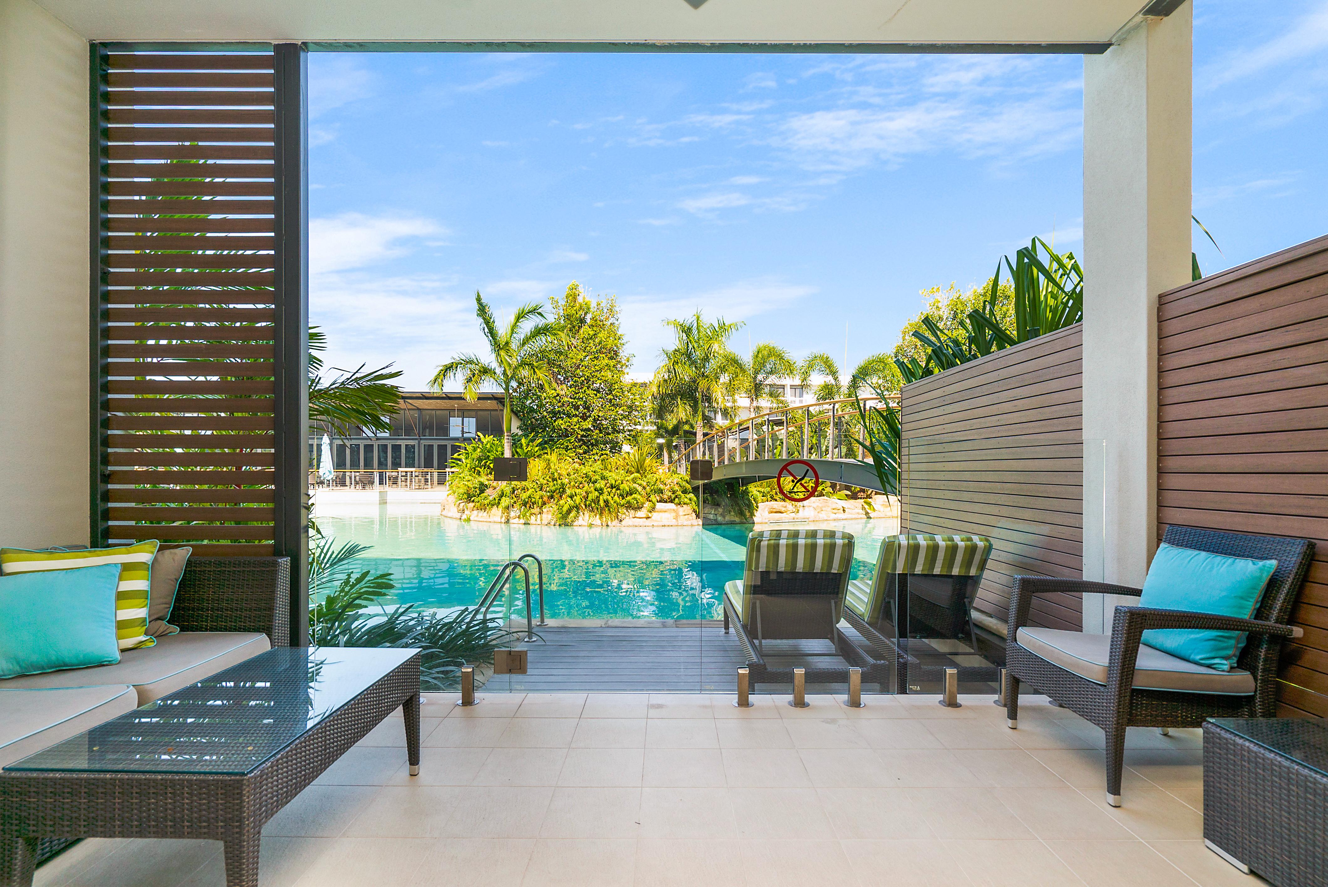 Mindil Beach Casino Resort Darwin Dış mekan fotoğraf Pool Villa